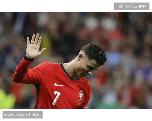 美国足球明星与球迷的激情碰撞共同书写足球传奇与梦想